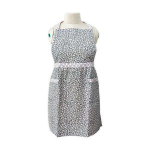 brand new Wild Sage™ Ditsy Daisy Apron in Black & White small floral pattern